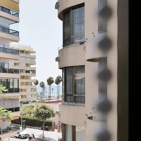 El Arbol - Rooftop Pool In Puerto Deportivo Апартаменты *