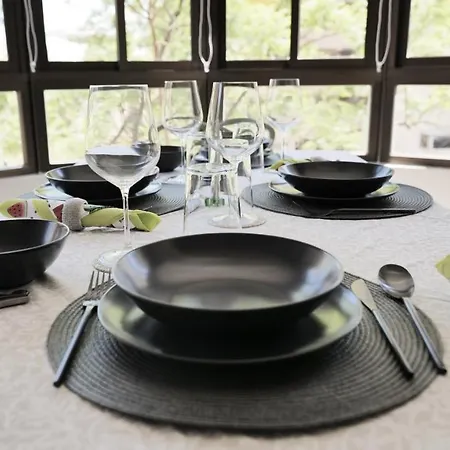 El Arbol - Rooftop Pool In Puerto Deportivo *