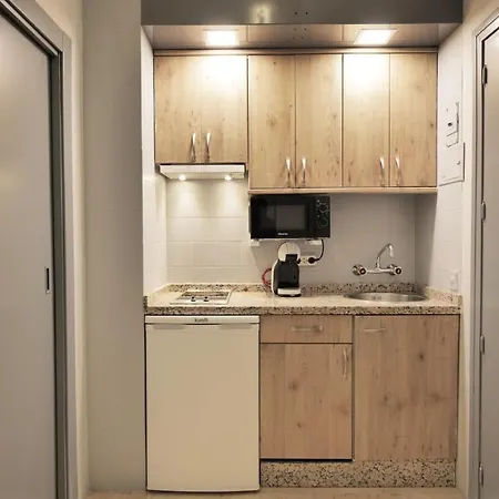 Apartment El Arbol - Rooftop Pool In Puerto Deportivo Marbella