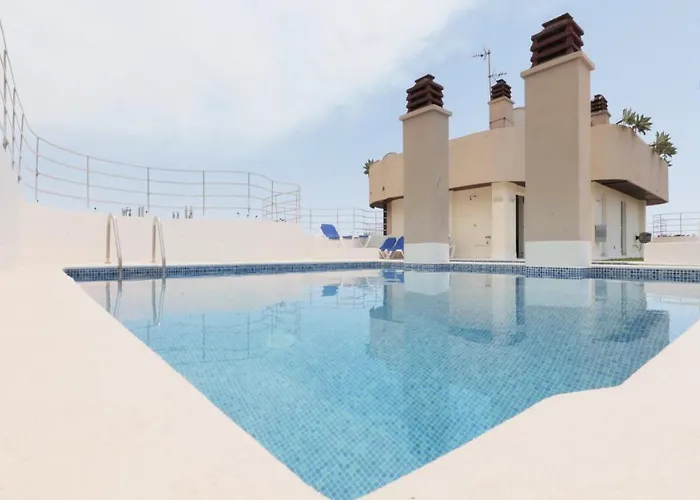 El Arbol - Rooftop Pool In Puerto Deportivo アパート *