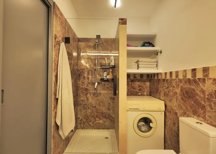 El Arbol - Rooftop Pool In Puerto Deportivo