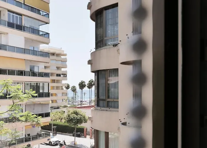 El Arbol - Rooftop Pool In Puerto Deportivo Apartment *
