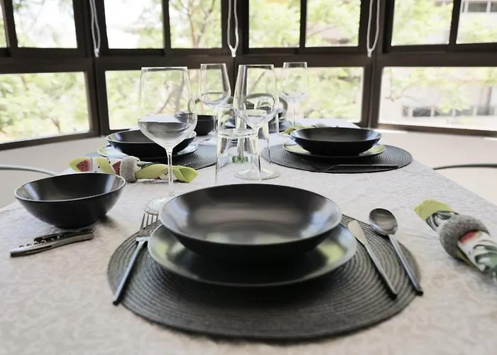 El Arbol - Rooftop Pool In Puerto Deportivo *