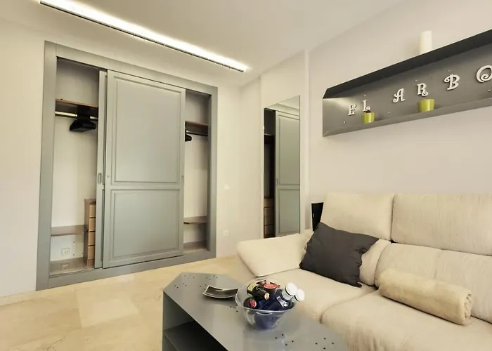 アパート El Arbol - Rooftop Pool In Puerto Deportivo マルベーリャ